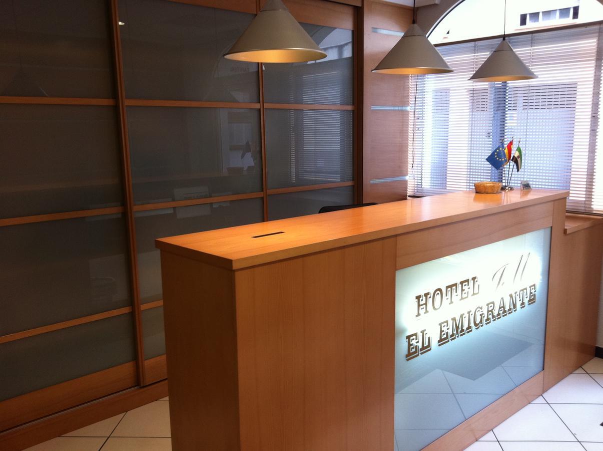 El Emigrante Hotel